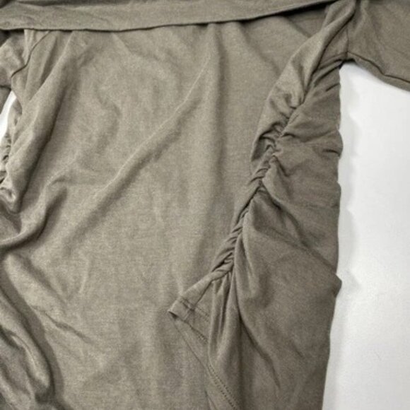 NEW REFORMATION Women Off Shoulder Shirt Olive Size L Florentina Stretch Top - Picture 5 of 9